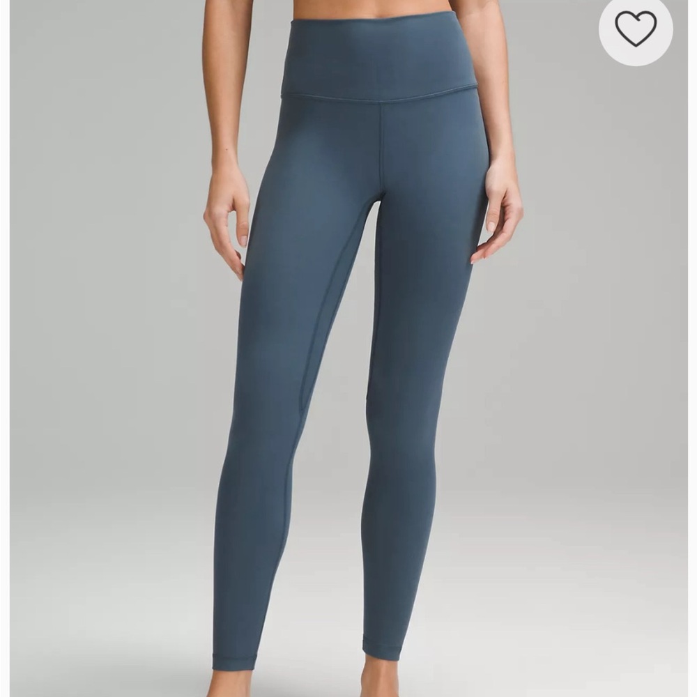 Lululemon Align High Rise 28” blue barely worn leggings (size 6)